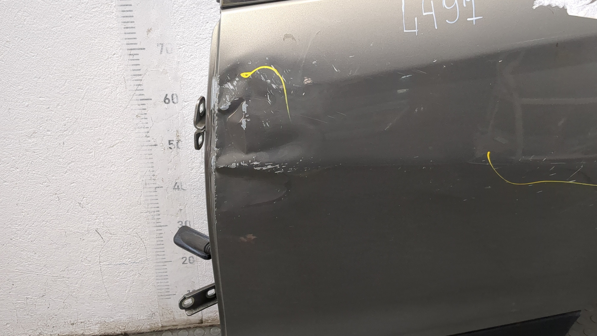 Дверь задняя левая