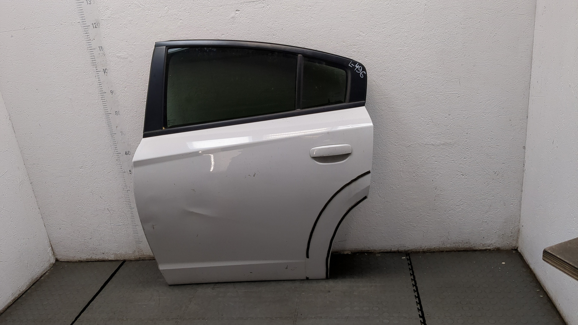 Дверь задняя левая