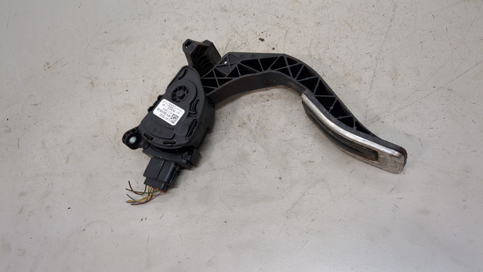 Педаль газа