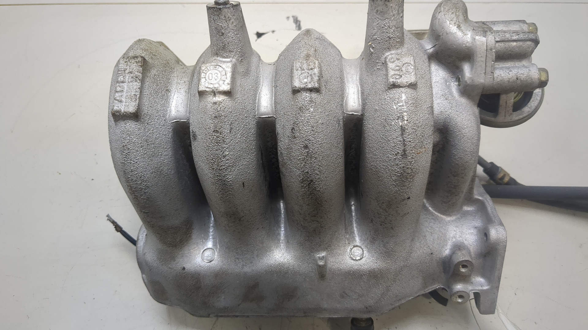 Коллектор впускной