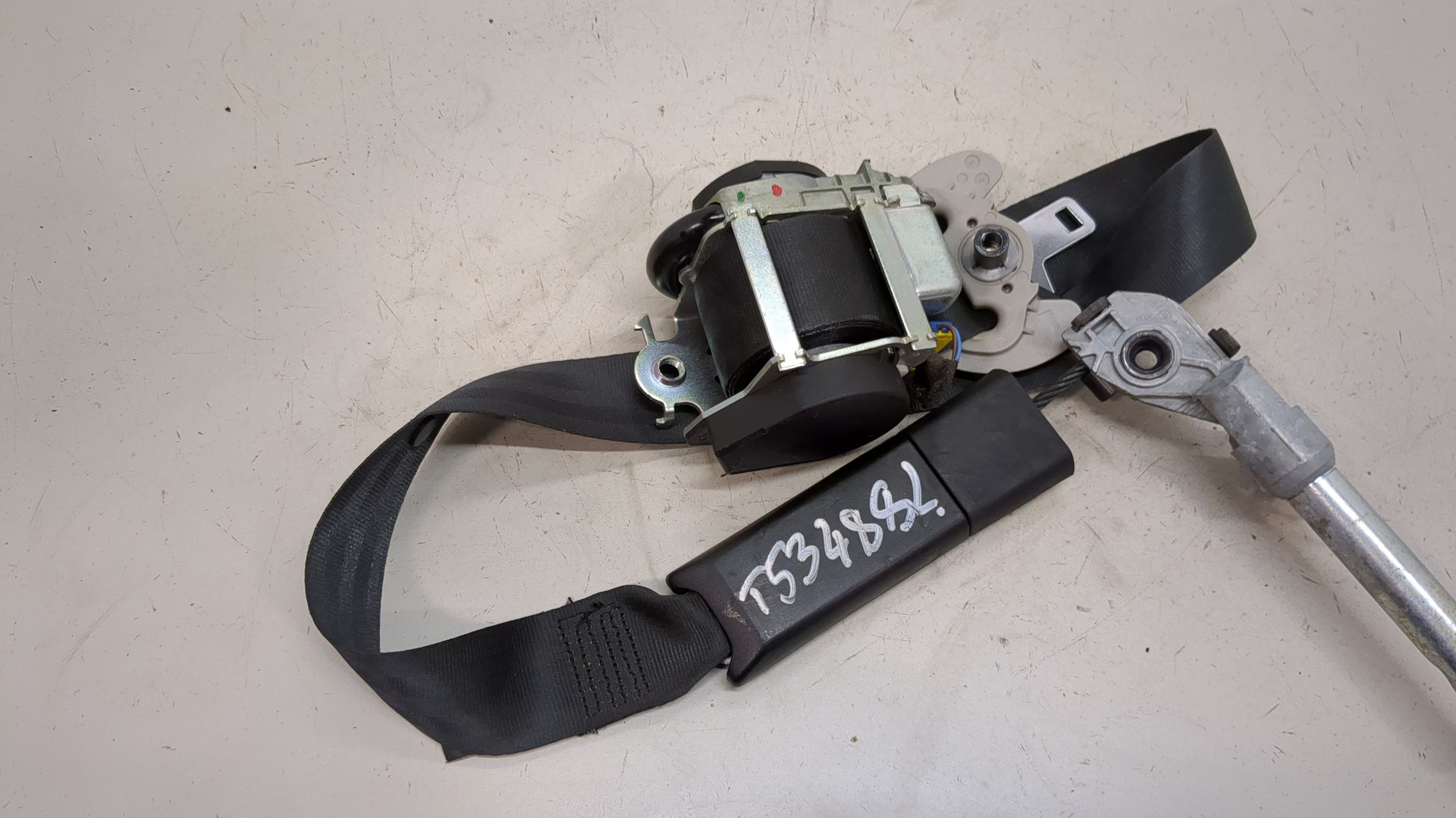 Ремень безопасности