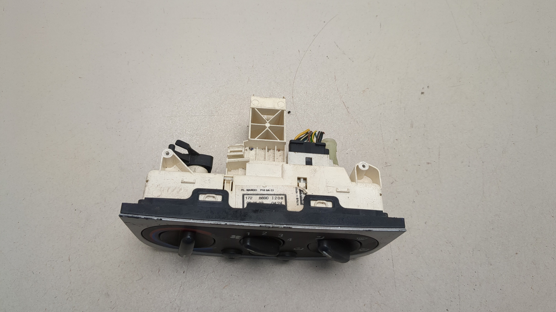 Переключатель отопителя