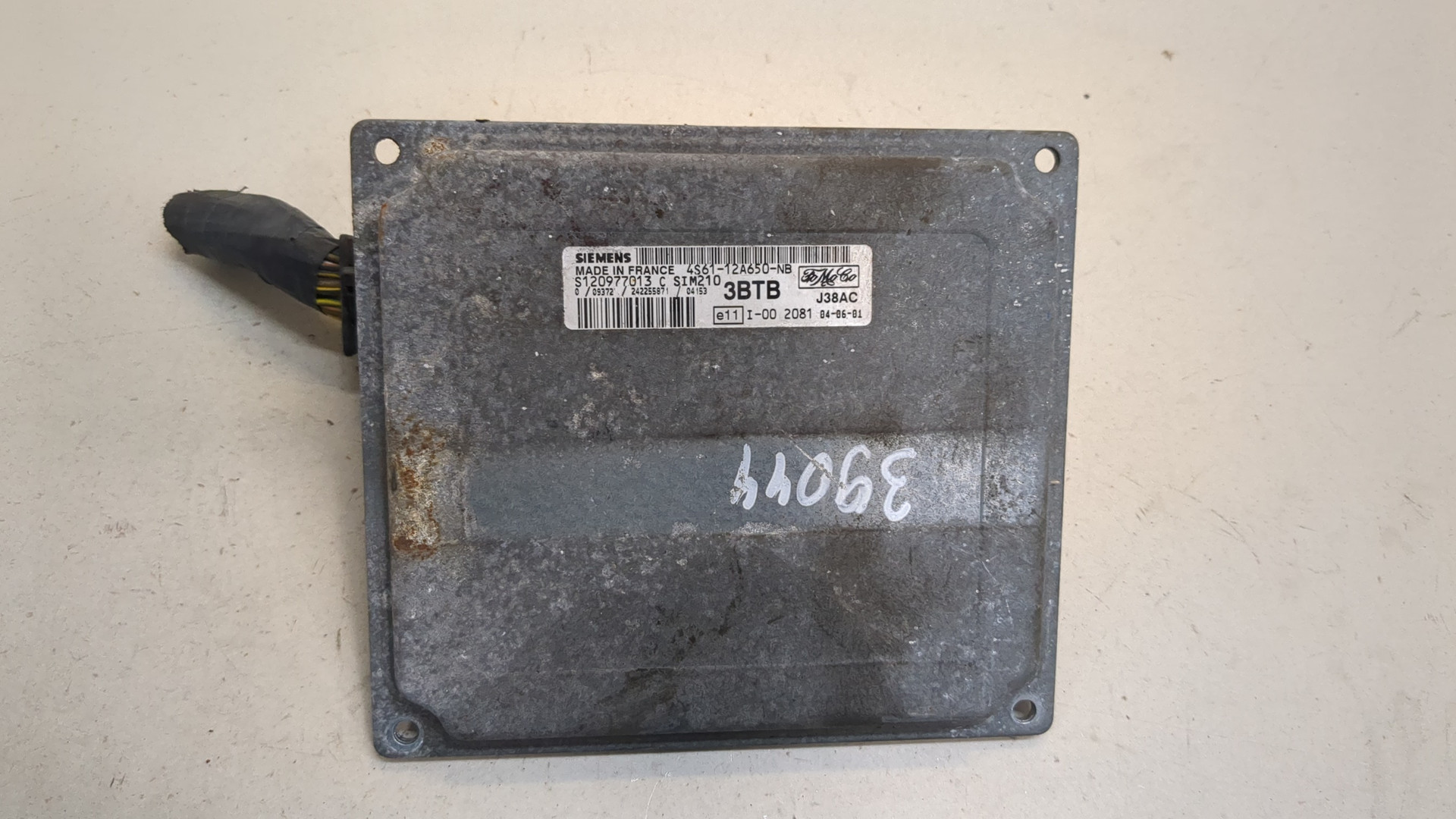 Блок управления двигателем