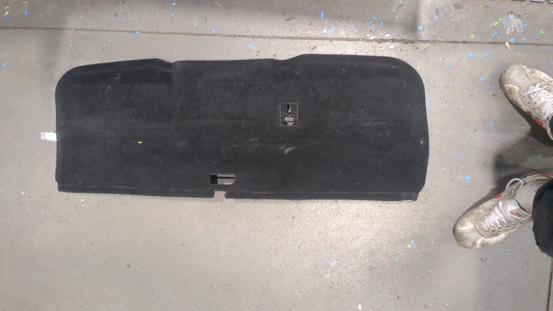 Обшивка двери багажника