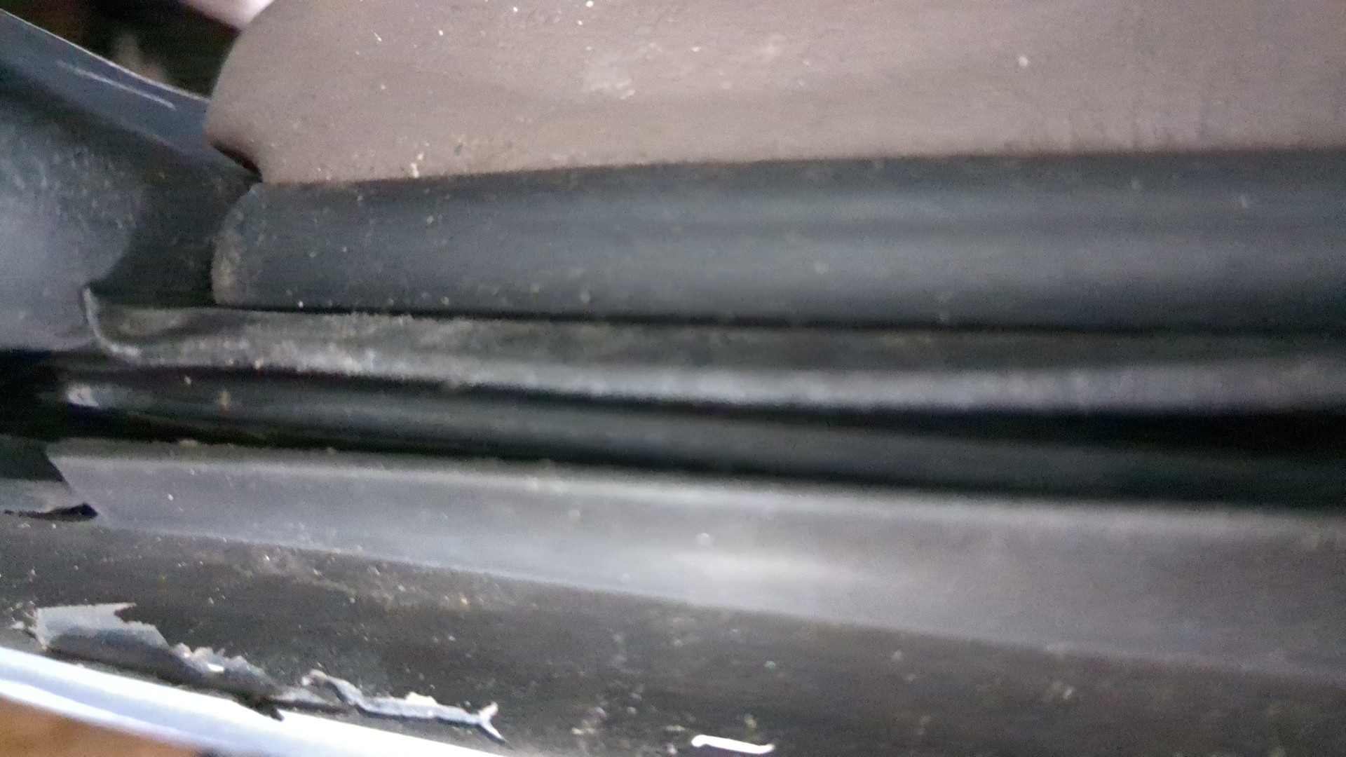 Дверь задняя левая