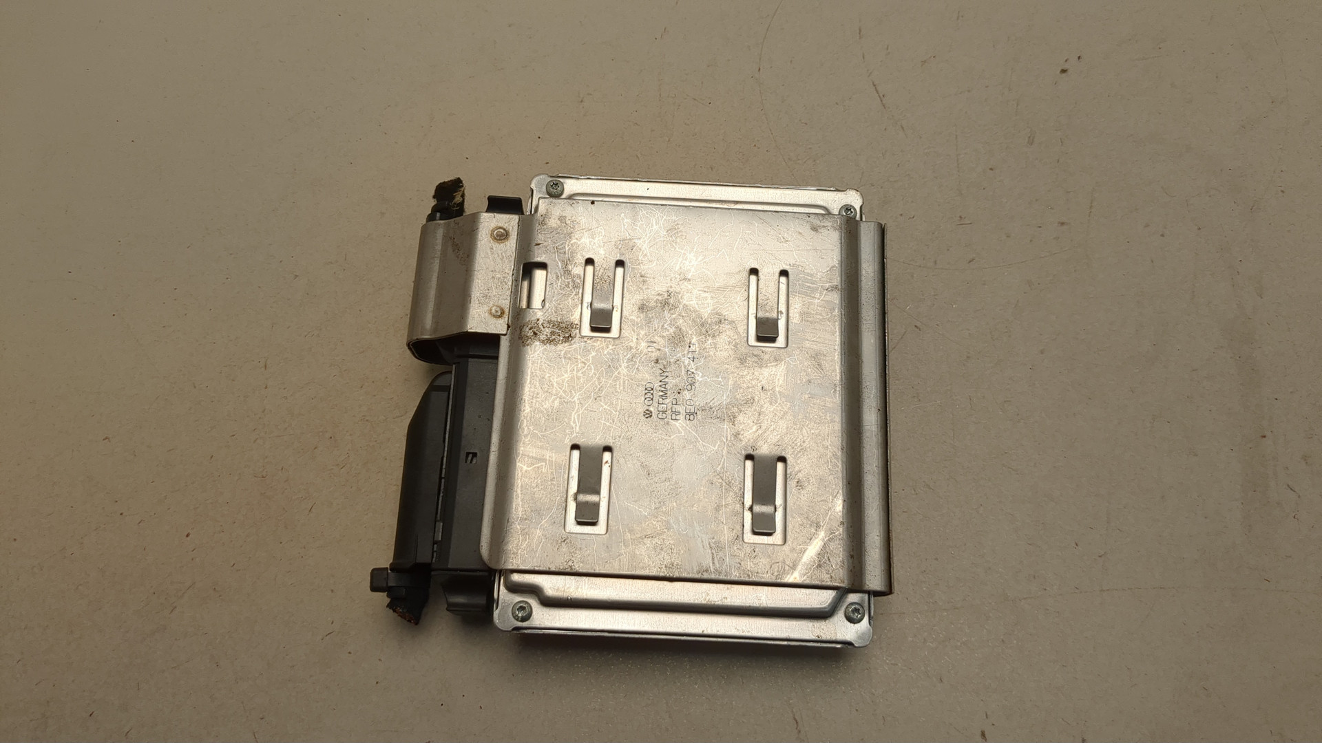 Блок управления двигателем