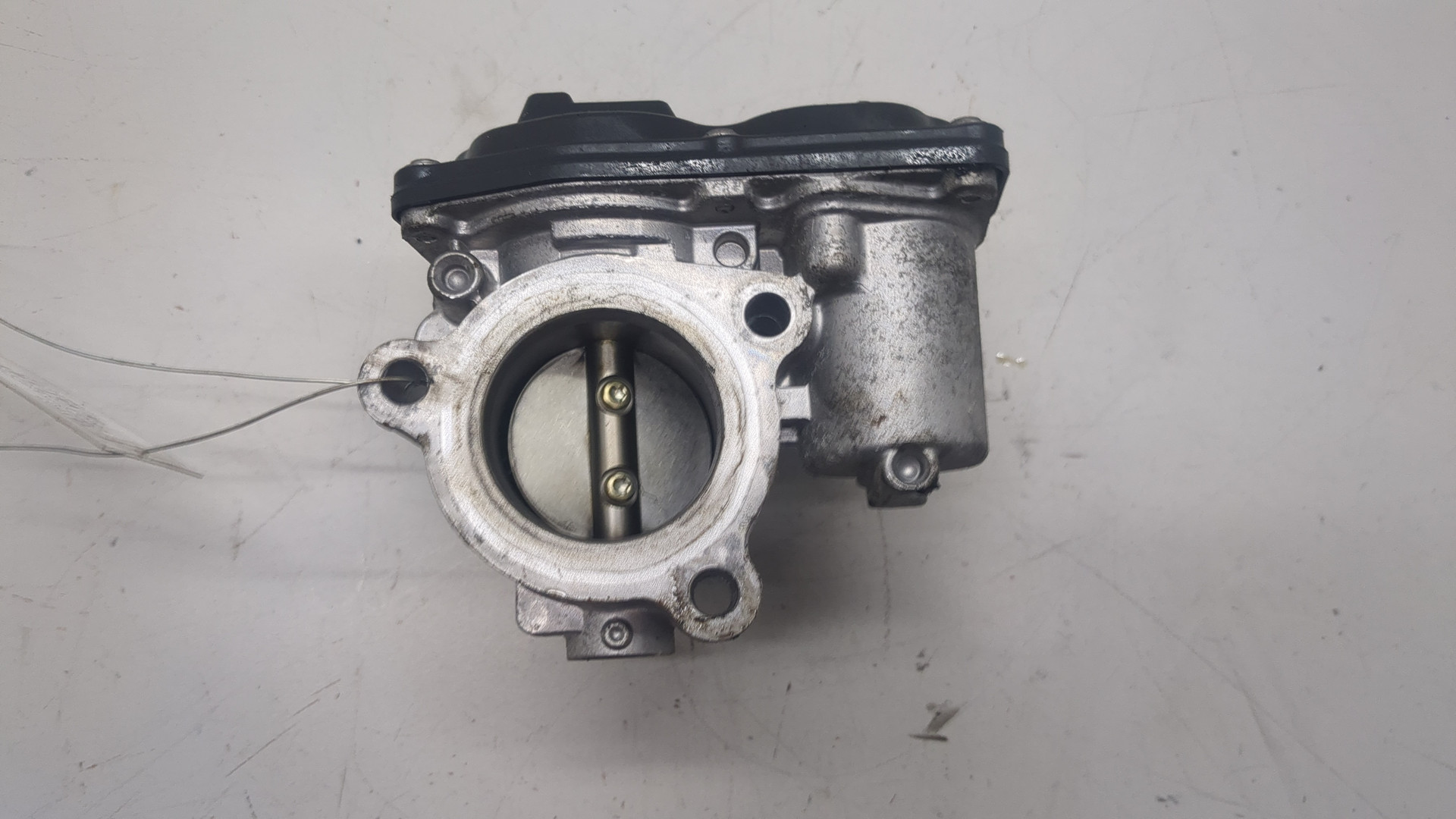 Заслонка дроссельная электрическая