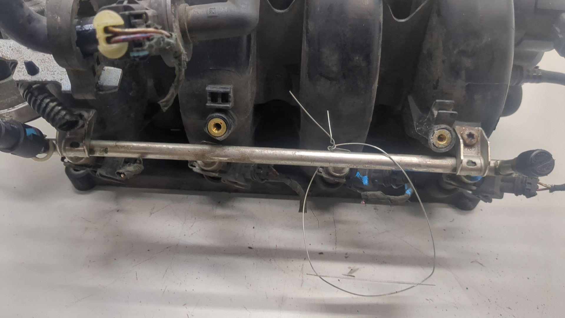 Коллектор впускной