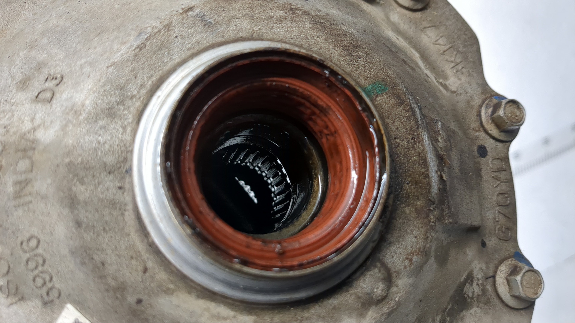 Редуктор переднего моста