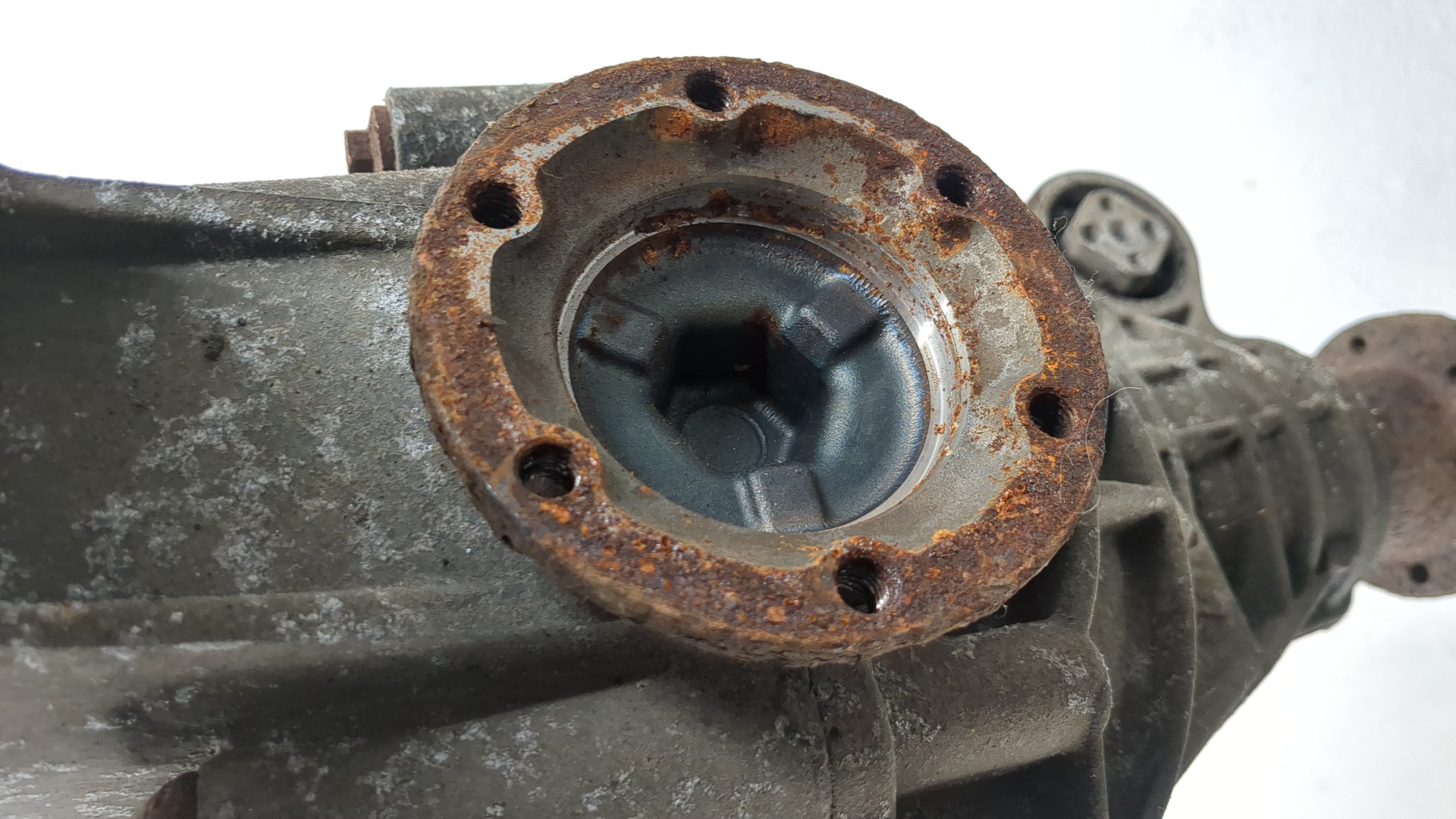 Редуктор заднего моста