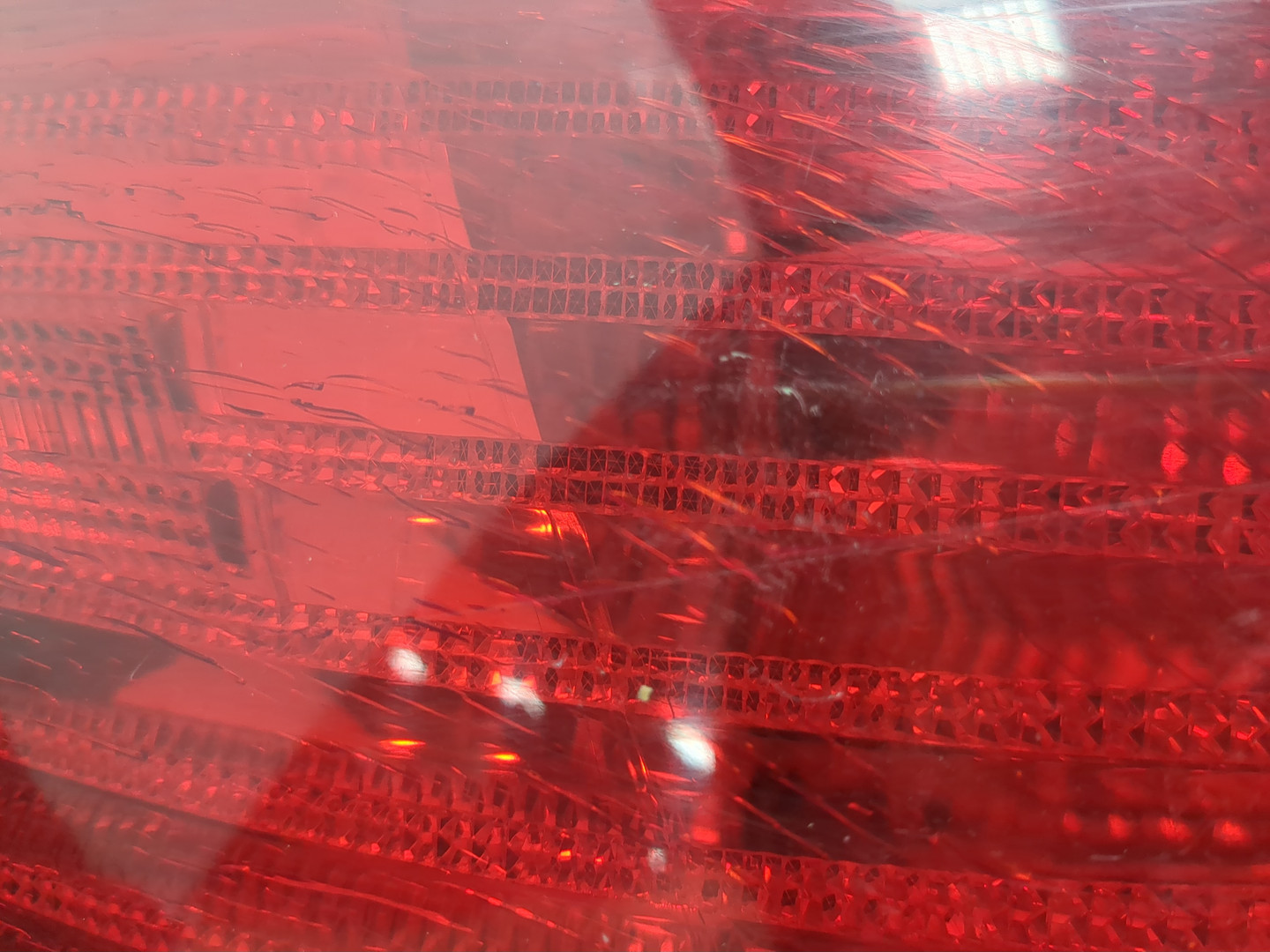 Фонарь задний левый