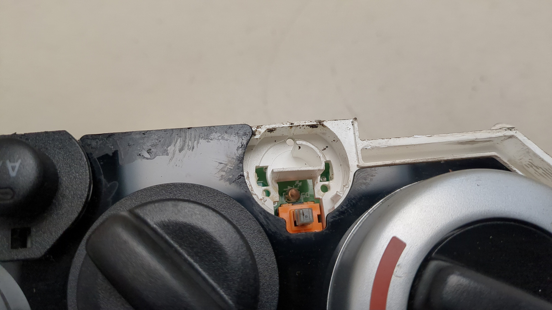 Переключатель отопителя