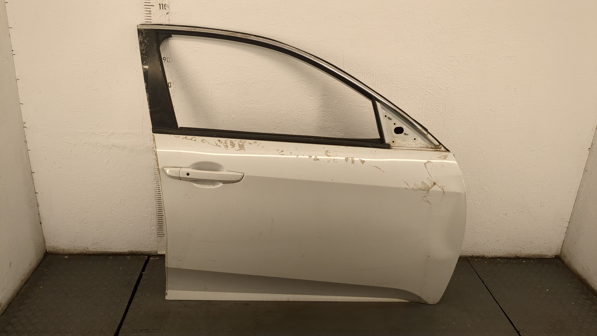 Дверь передняя правая