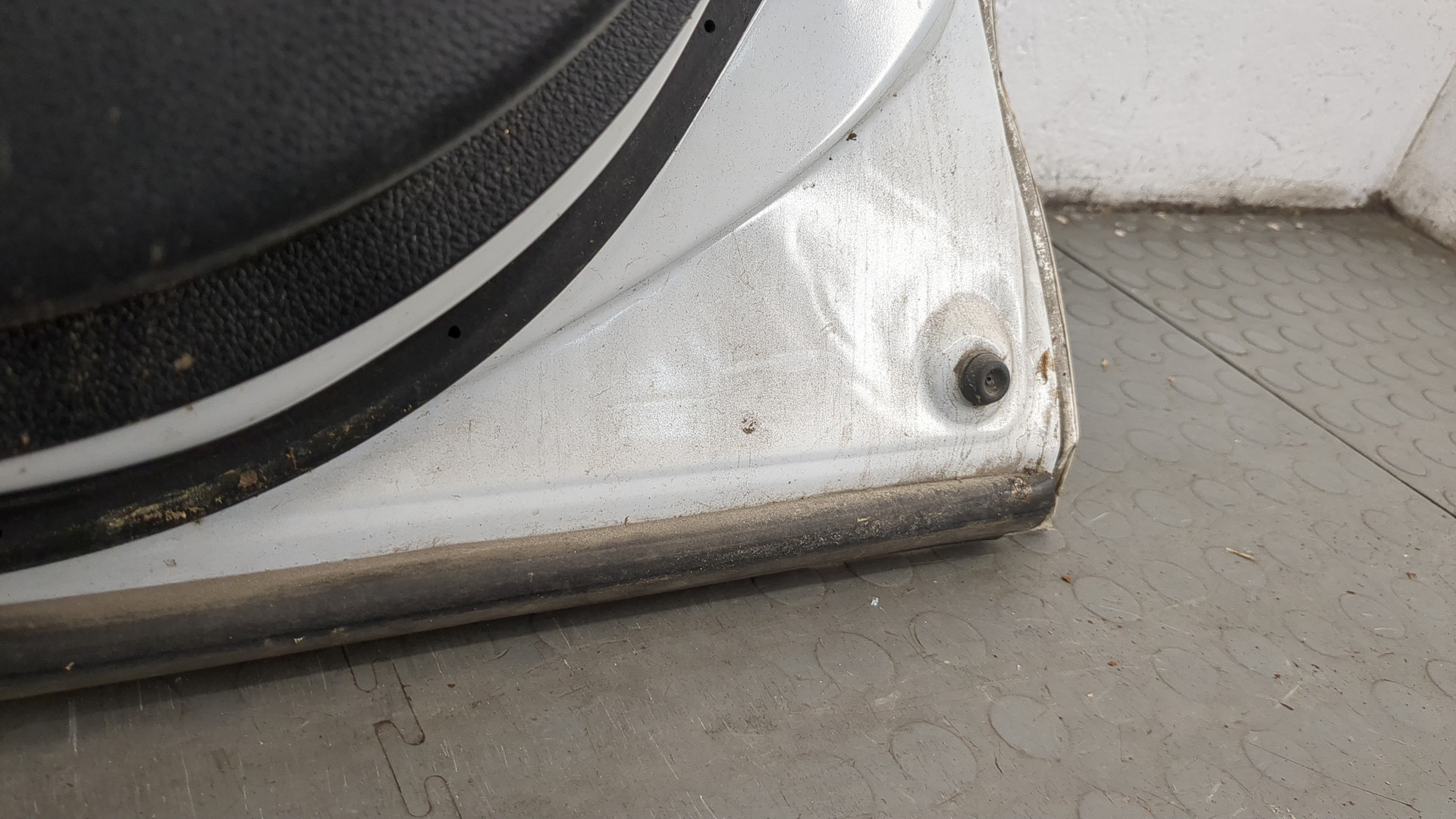 Дверь передняя правая