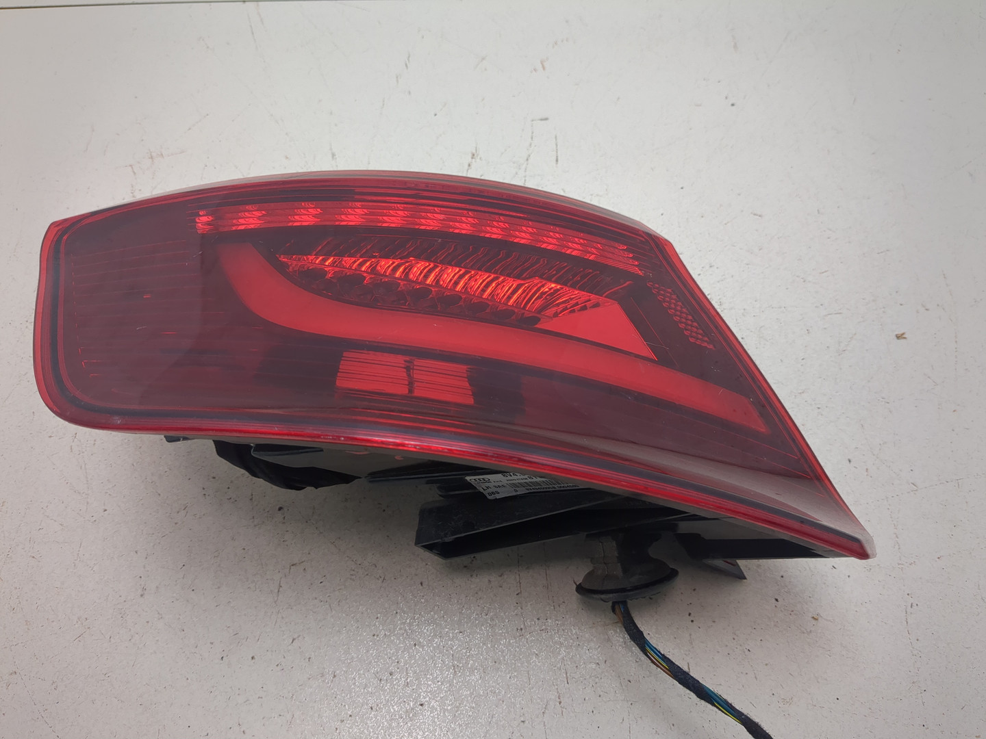 Фонарь задний правый