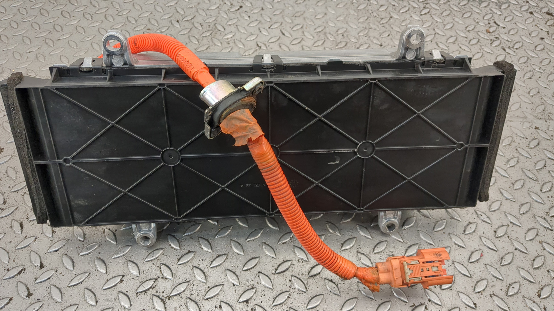 Преобразователь напряжения (адаптер)