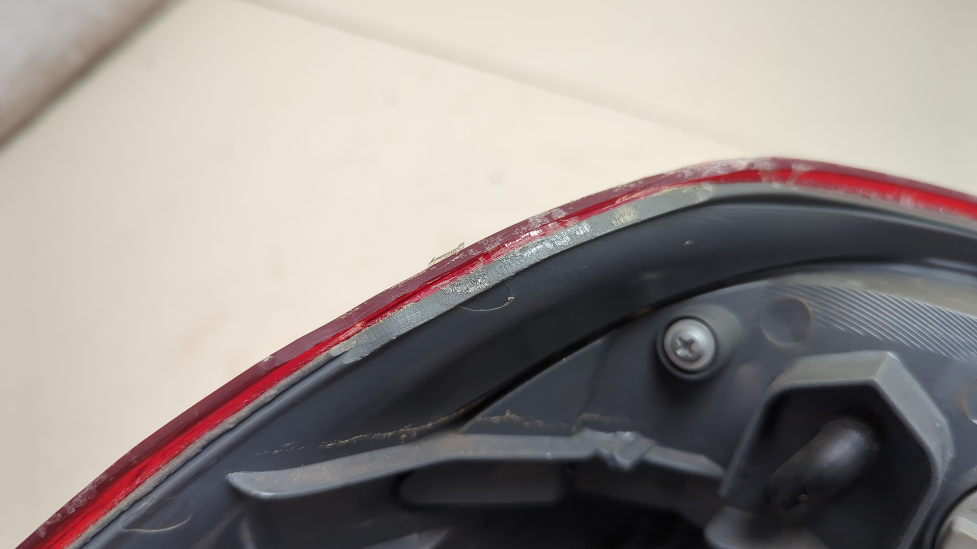 Фонарь задний правый