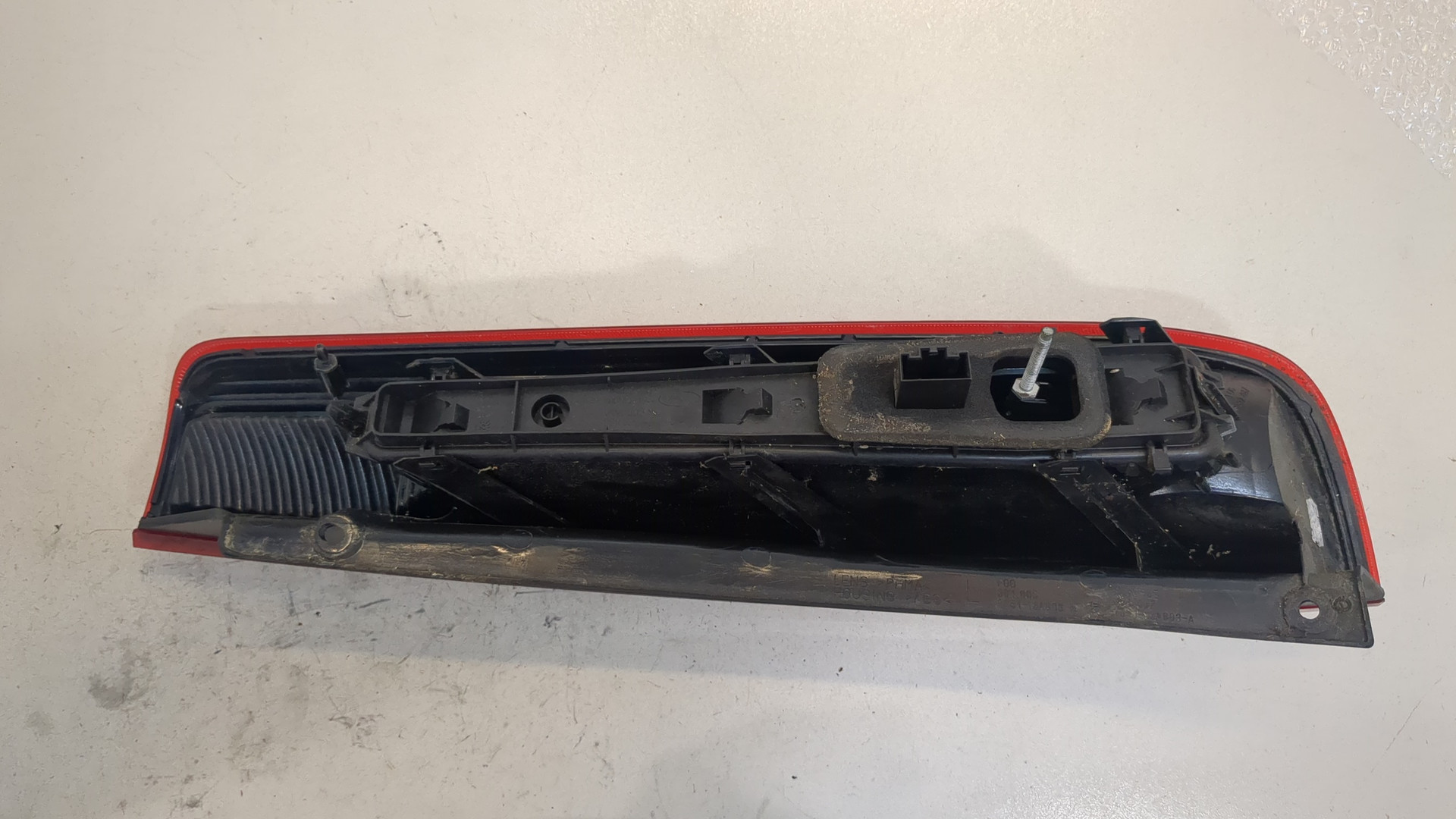 Фонарь задний левый