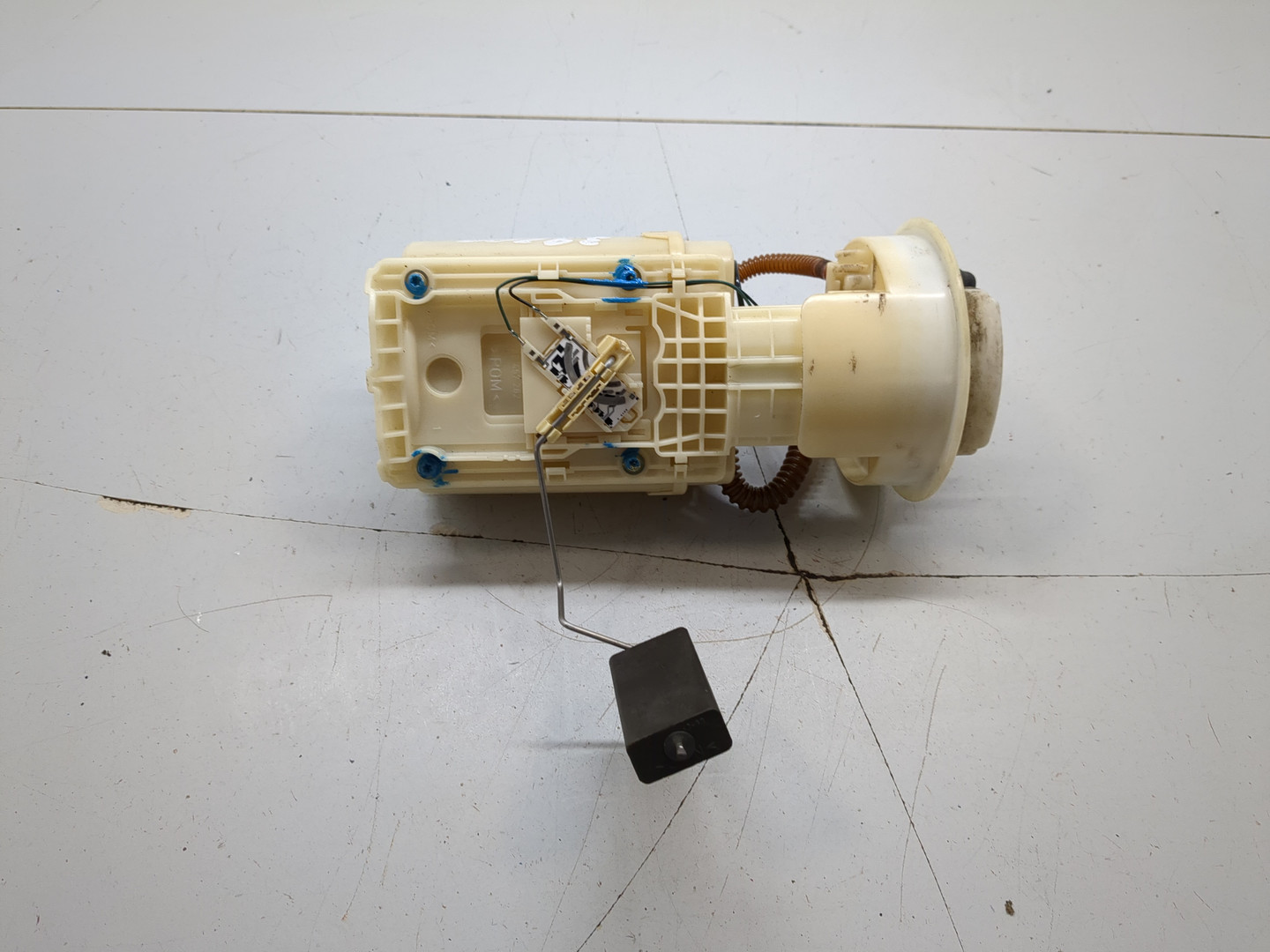 Насос топливный электрический