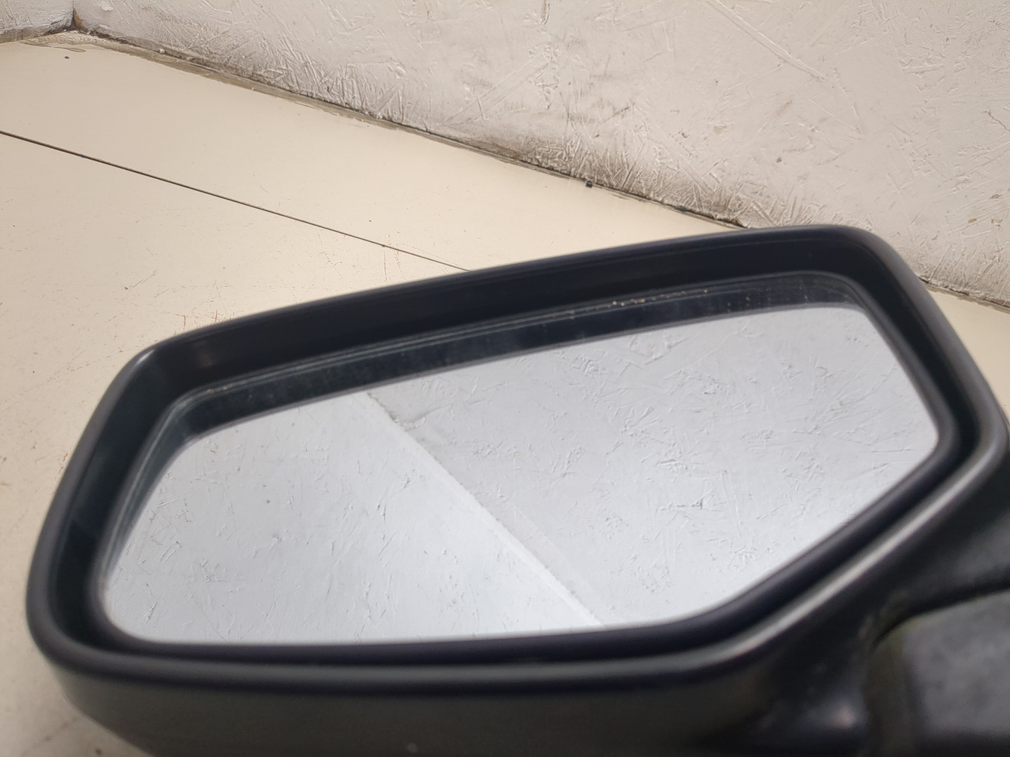 Зеркало левое электрическое