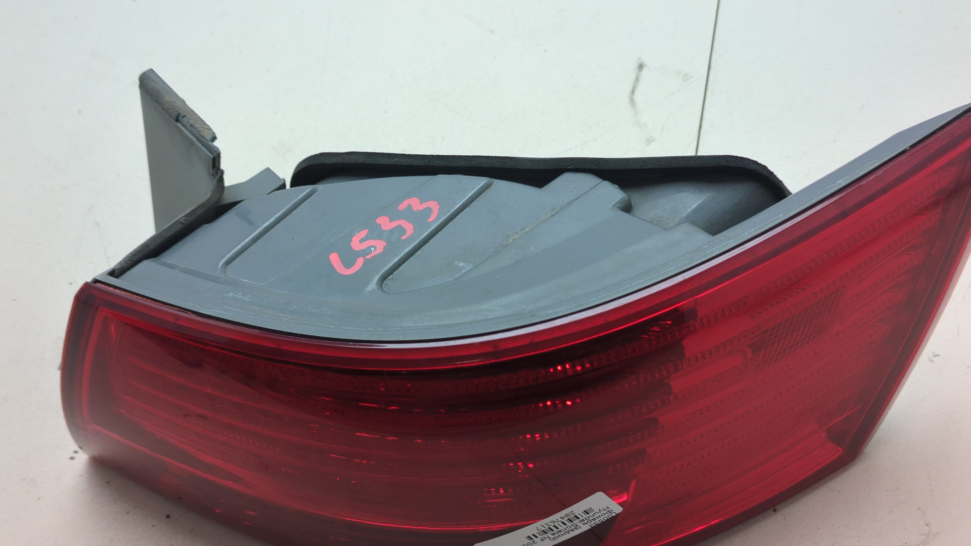 Фонарь задний правый