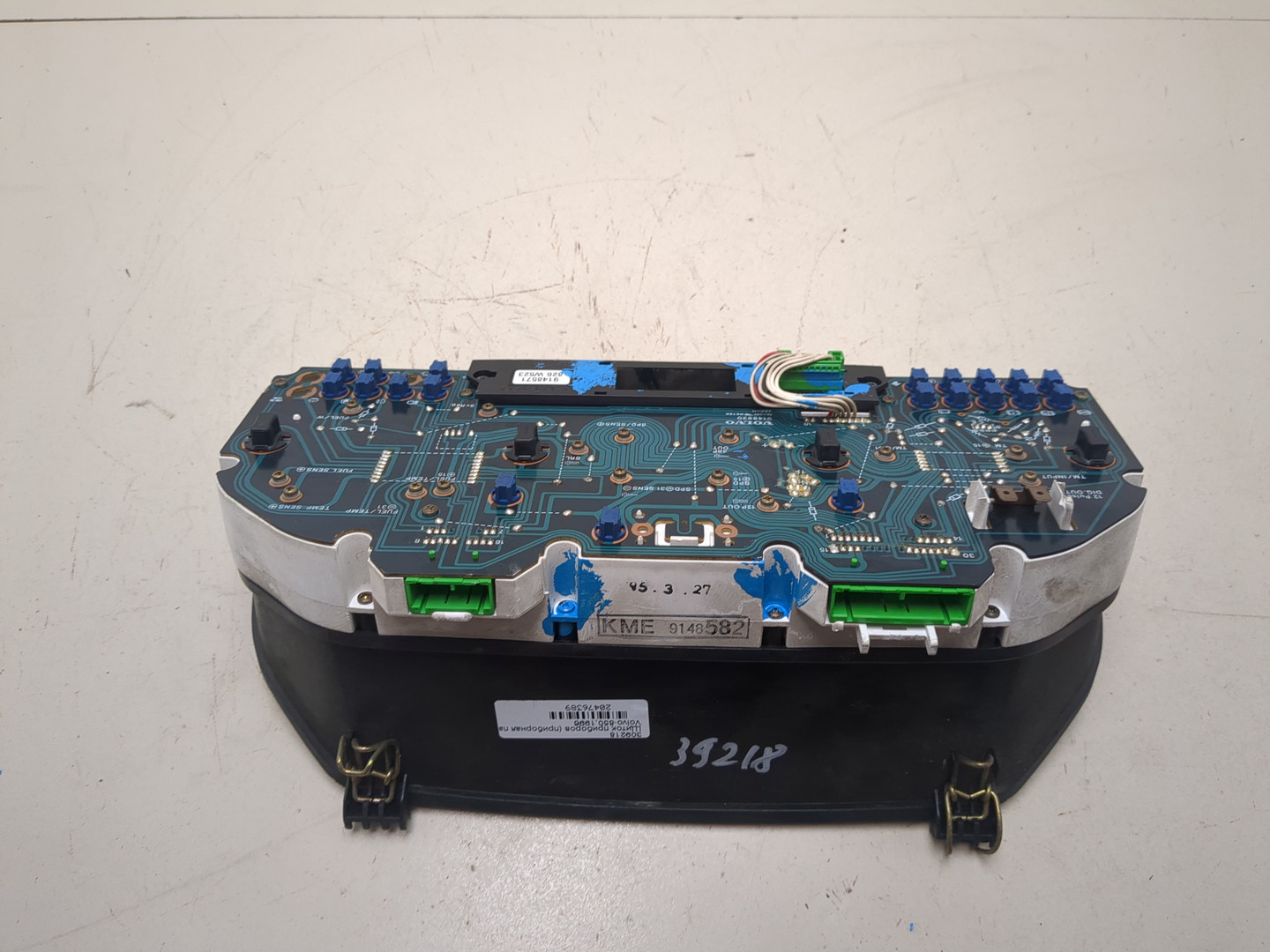 Панель приборов