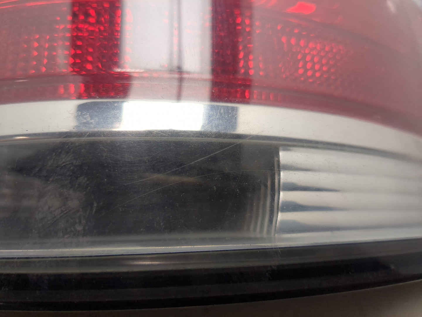 Фонарь задний правый