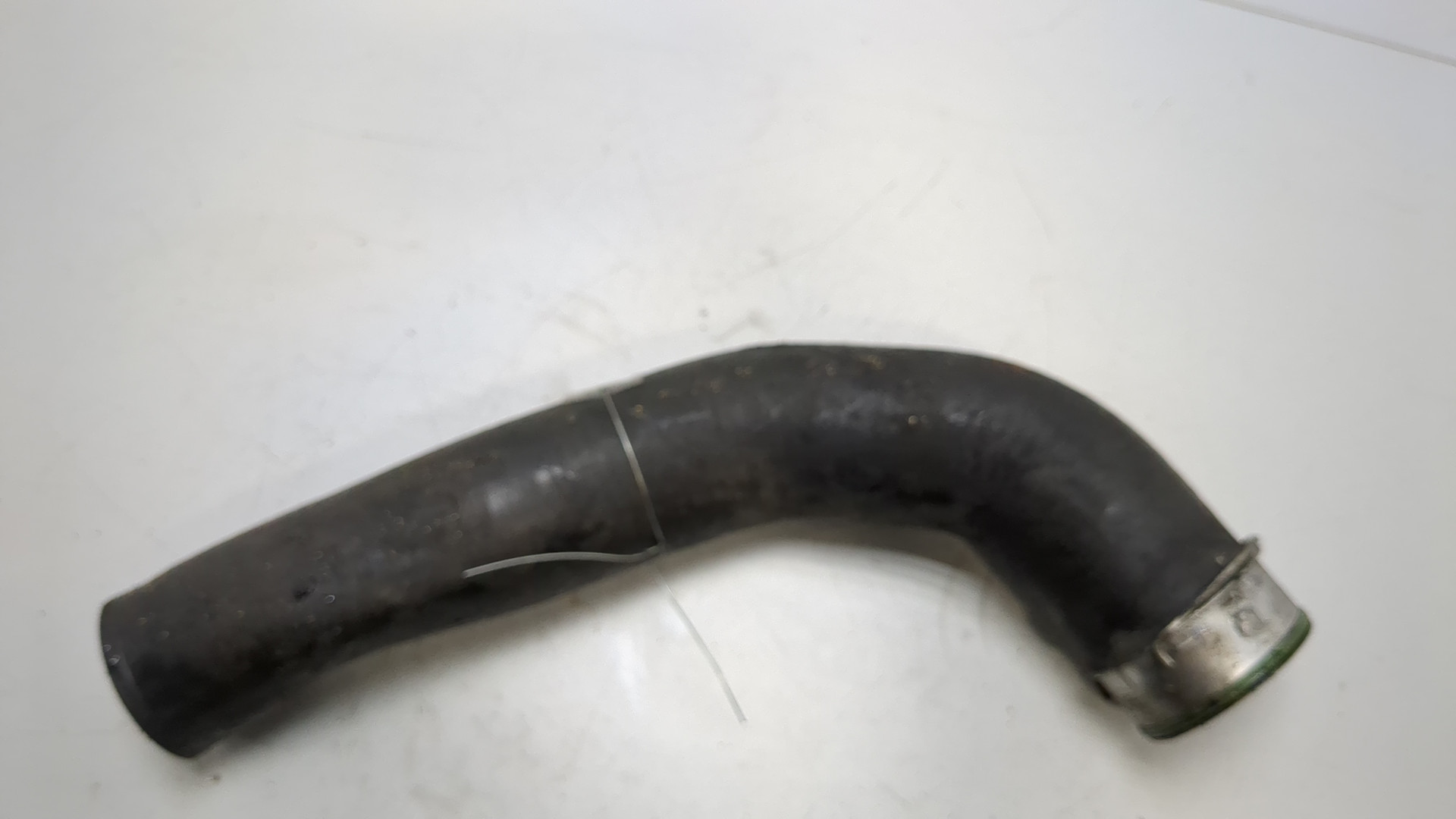 Патрубок воздушного фильтра