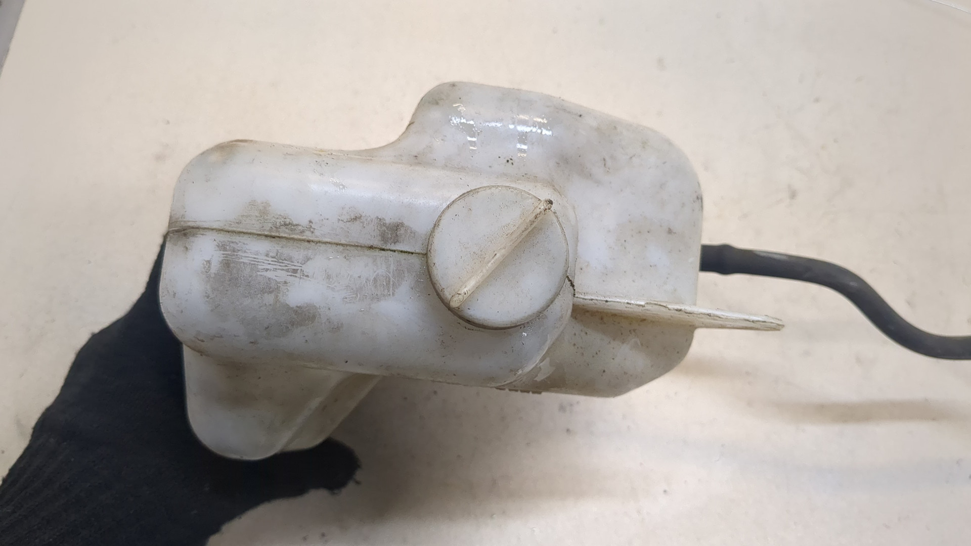 Бачок расширительный