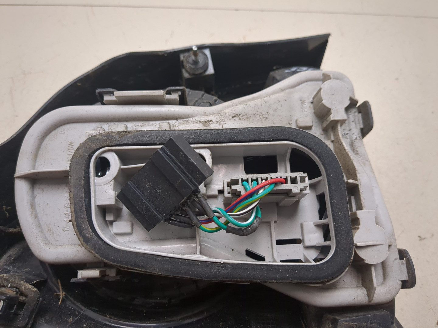 Фонарь задний правый