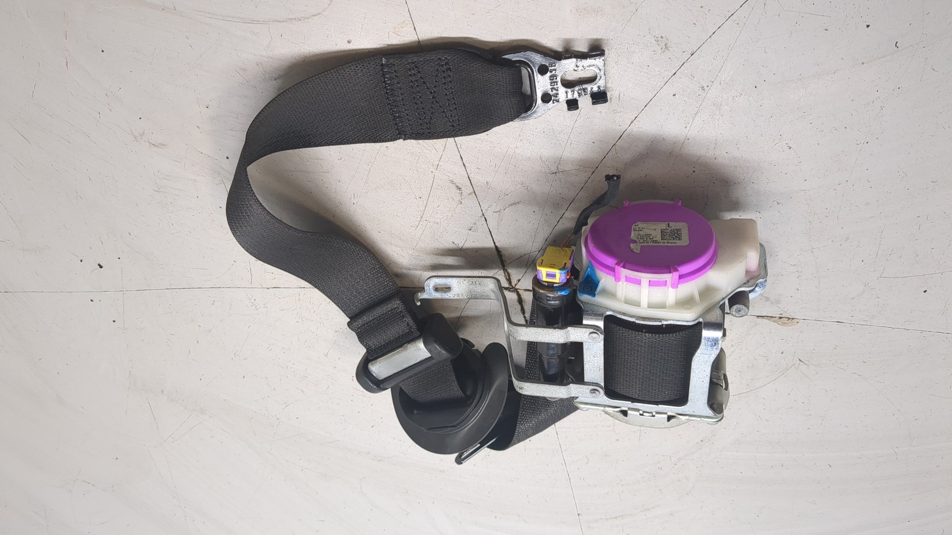 Ремень безопасности