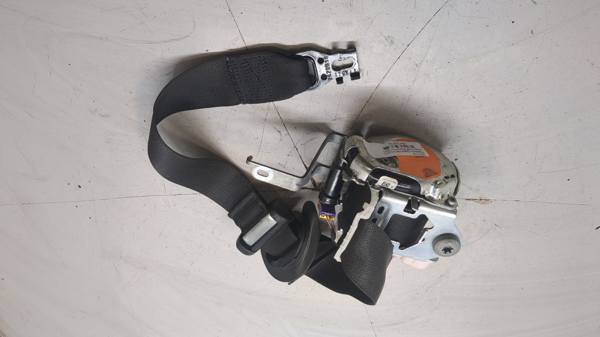 Ремень безопасности