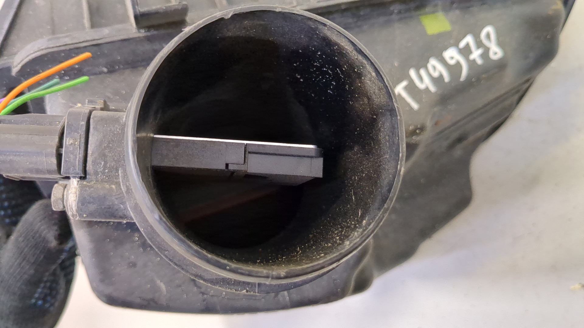 AP-0016657100 AP-0016657100