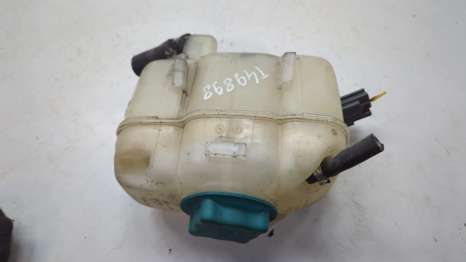 Бачок расширительный