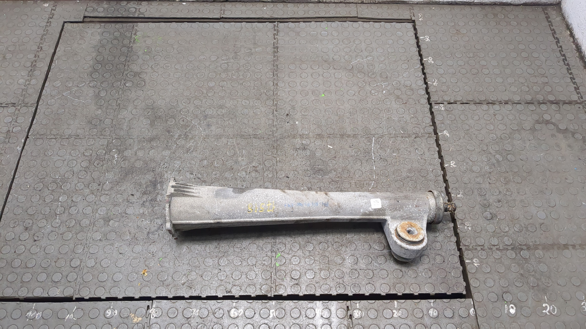 Вал карданный задний