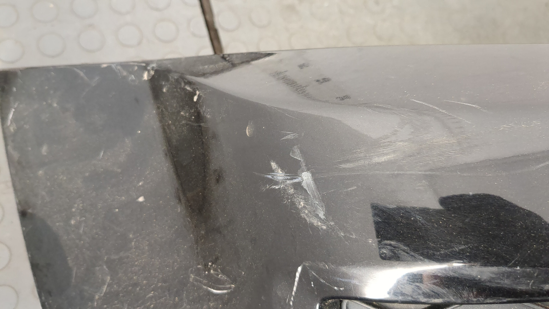 Бампер передний