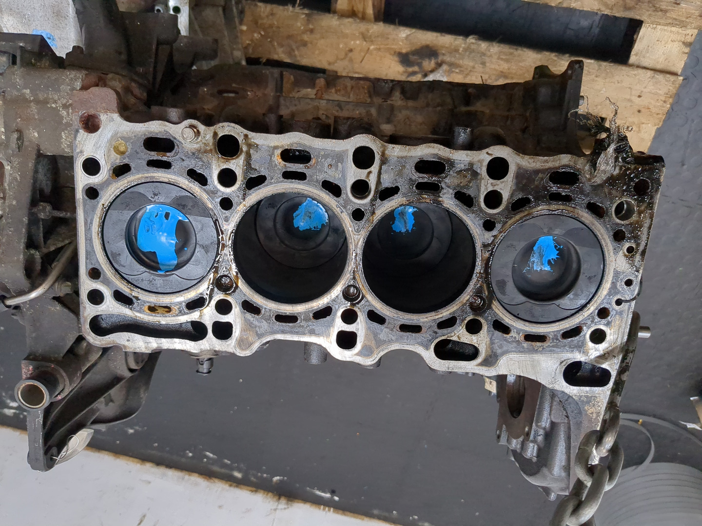 Блок двигателя