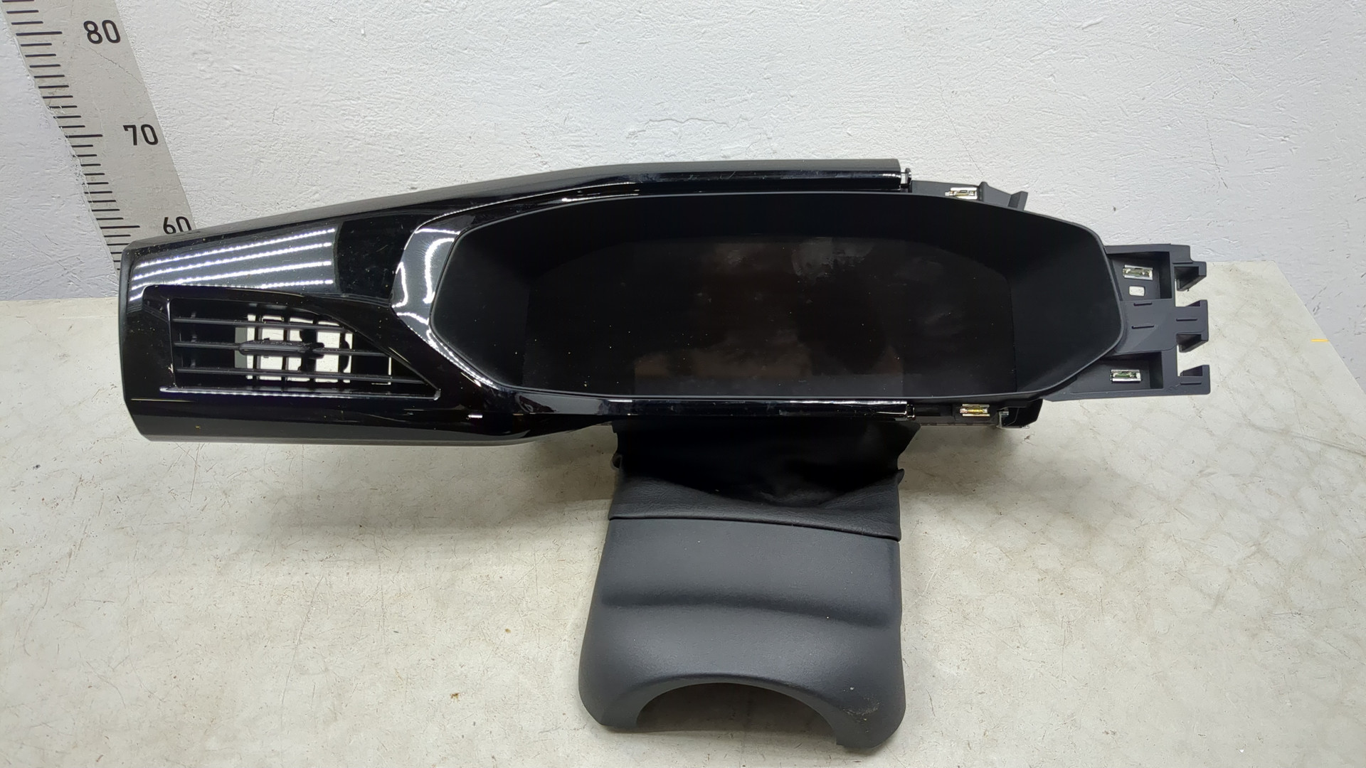 Панель приборов