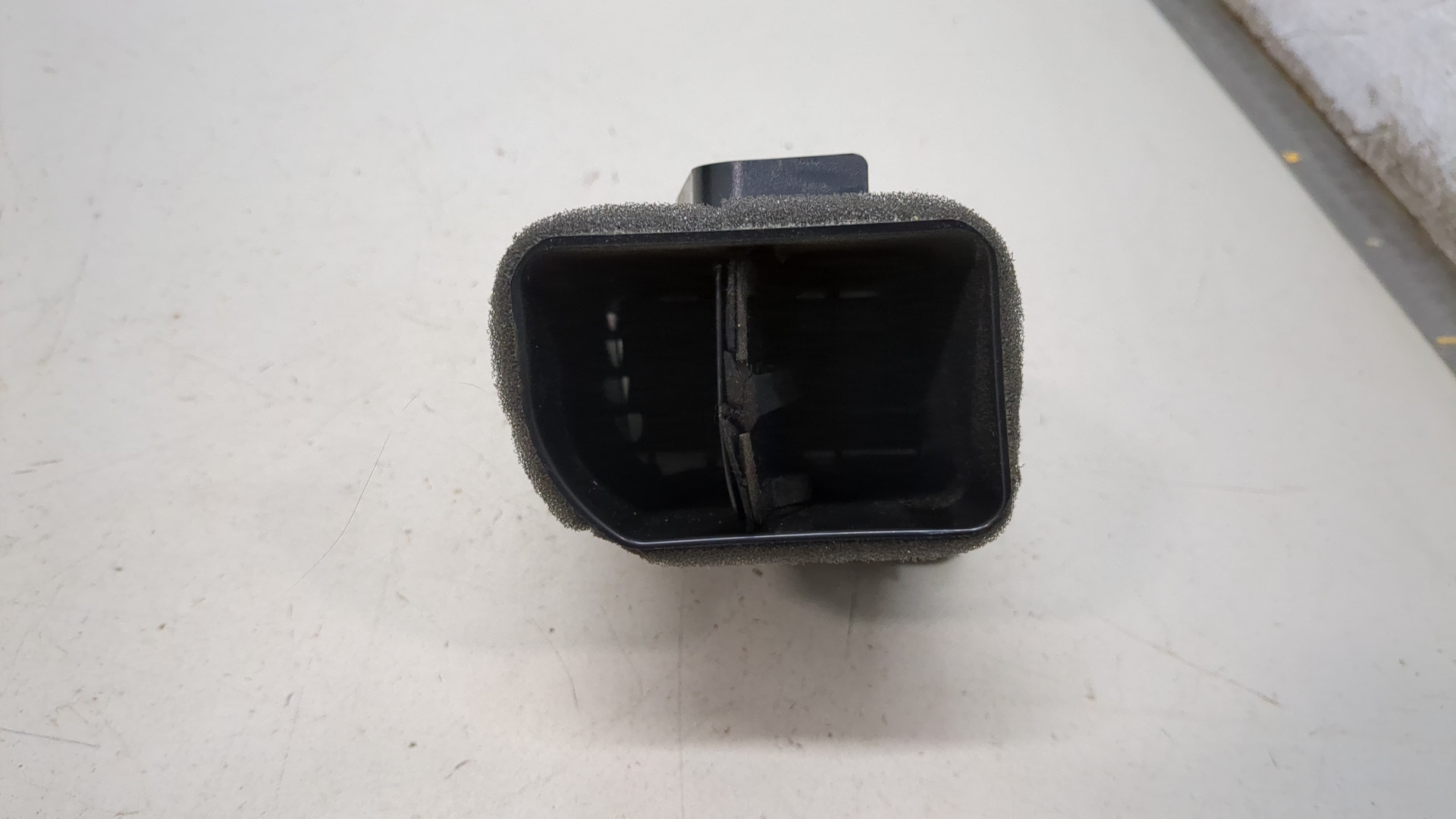 Дефлектор воздушный