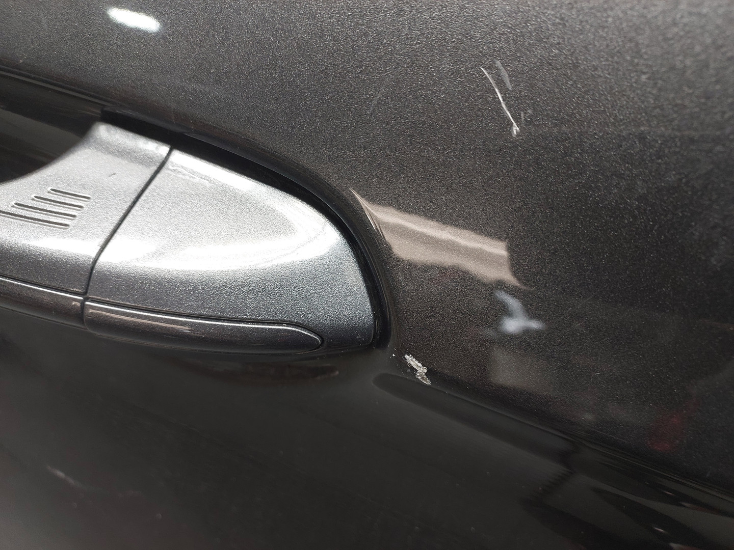 Дверь задняя левая