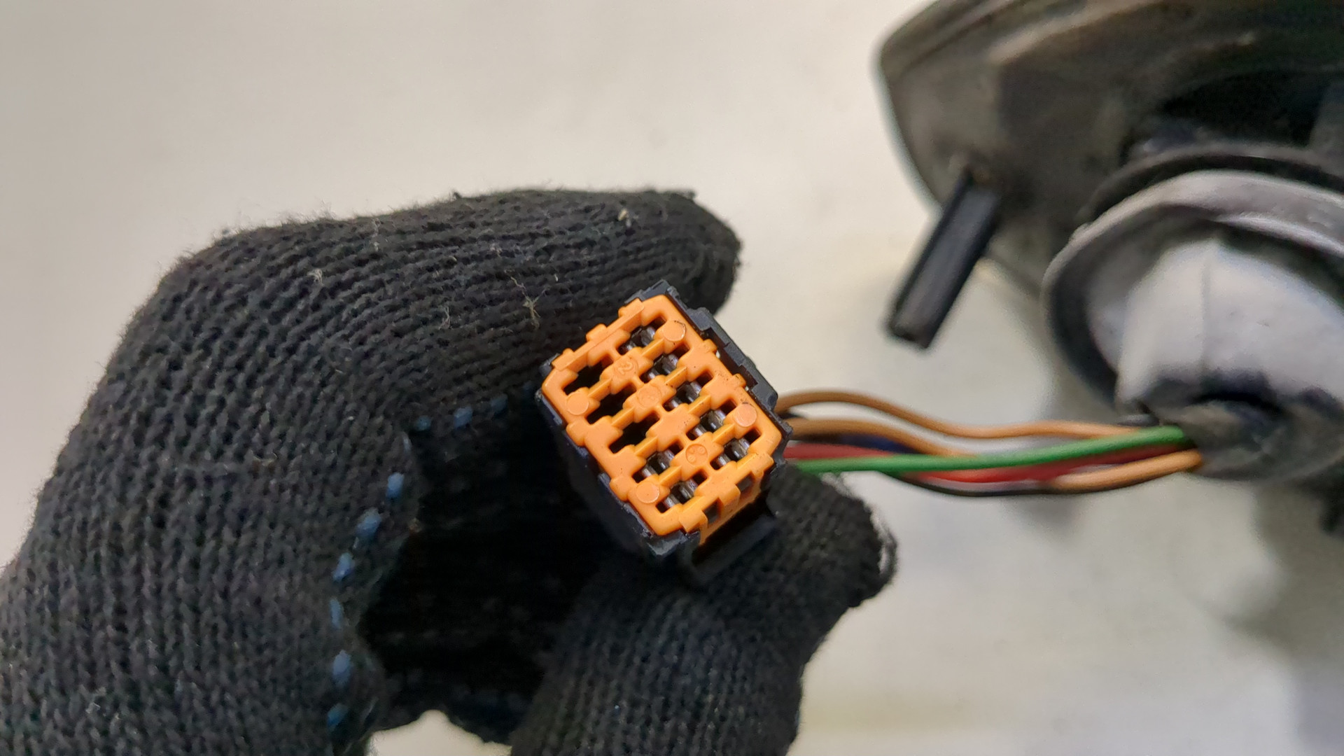 Зеркало правое электрическое