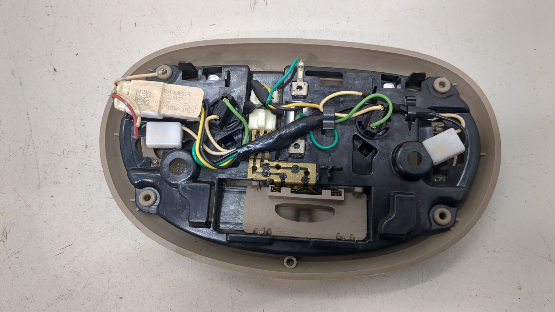 Плафон салонный