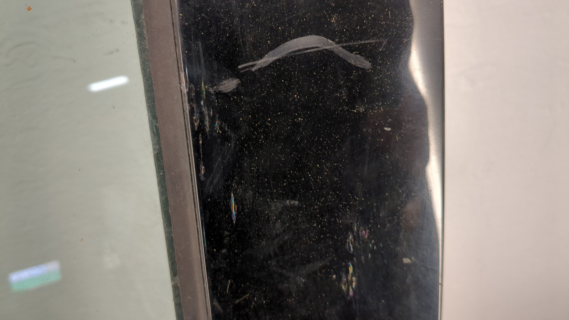 Дверь передняя левая