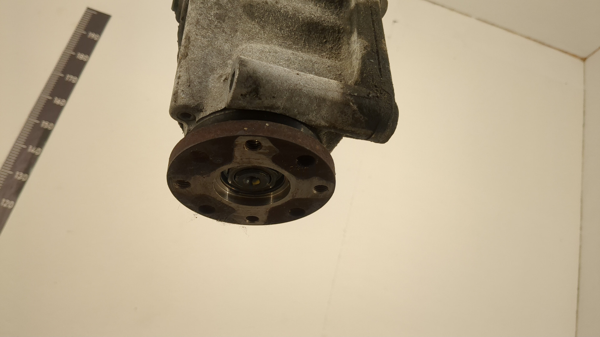 Редуктор переднего моста