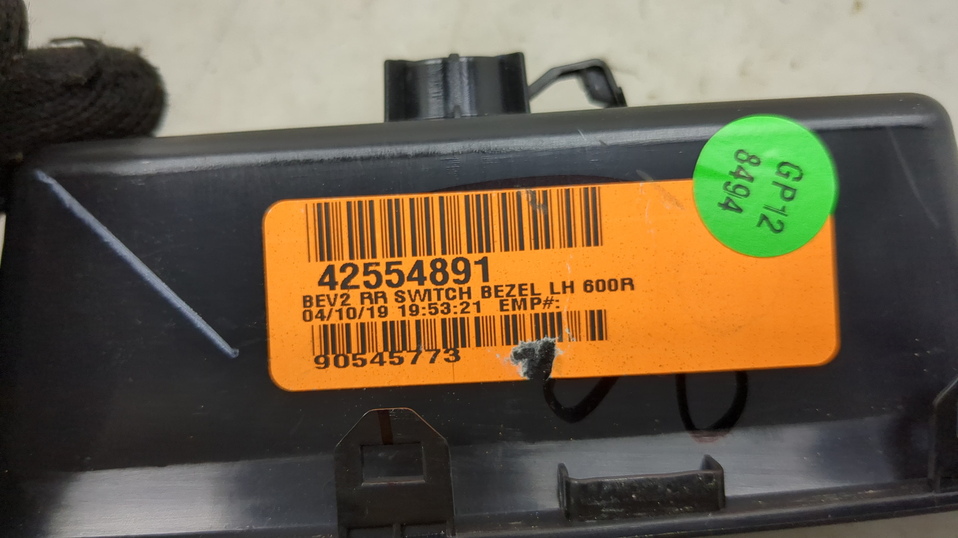 Кнопка стеклоподъемника