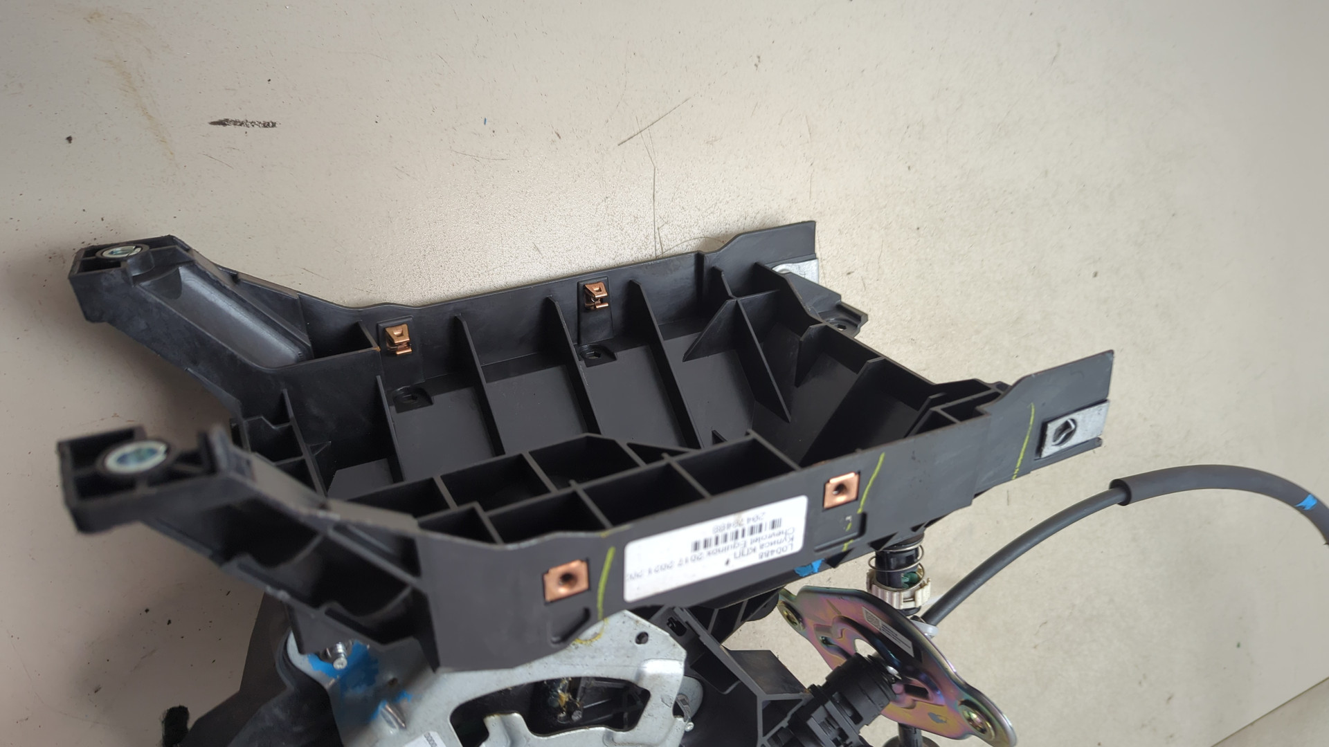 Кулиса МКПП / АКПП