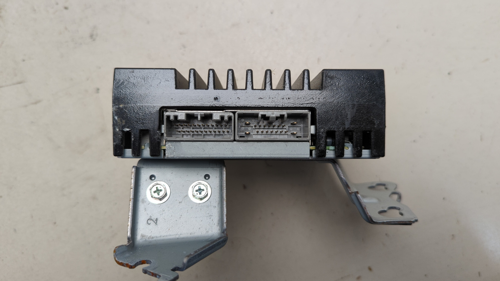 Усилитель акустической системы