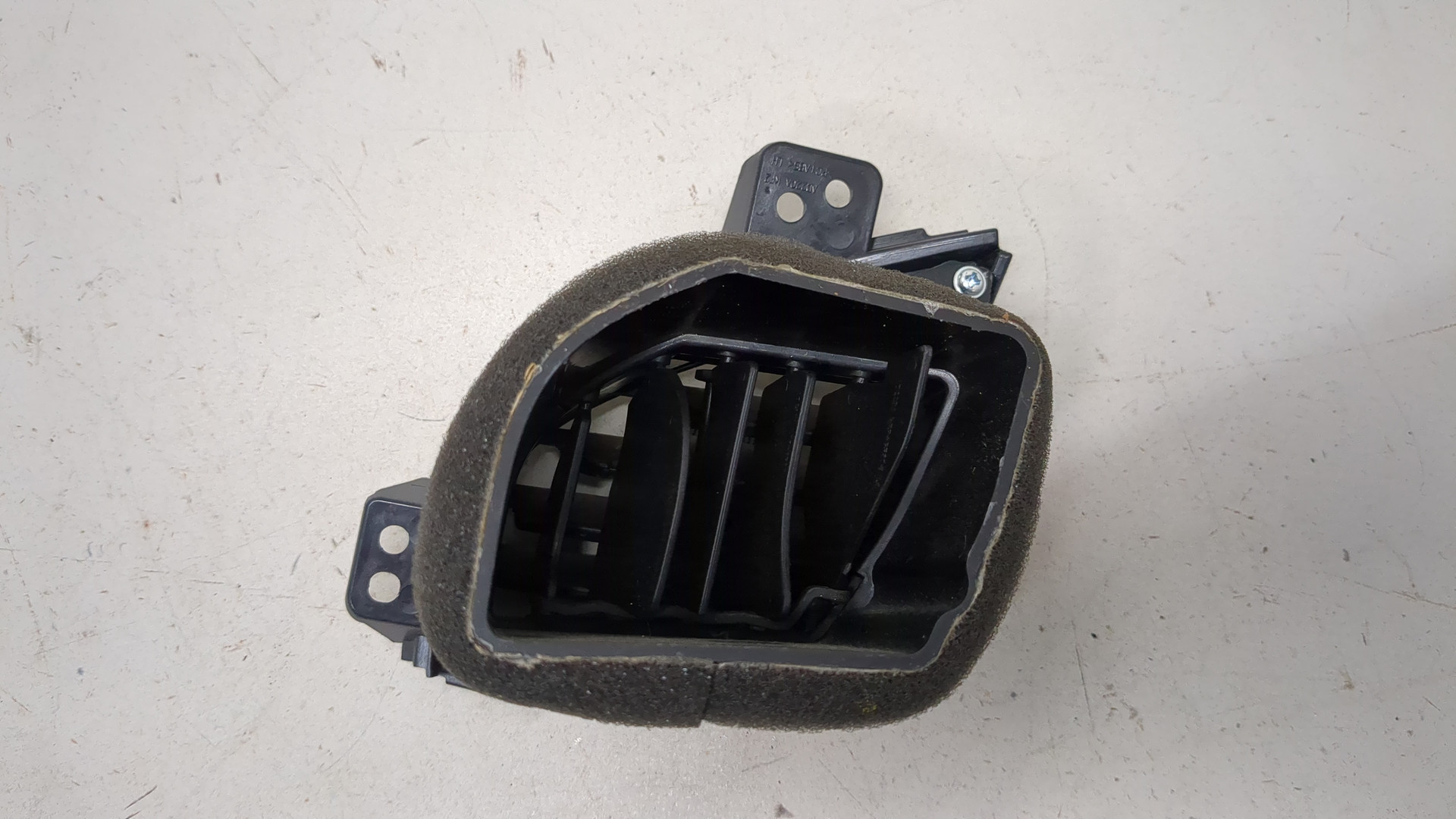 Дефлектор воздушный