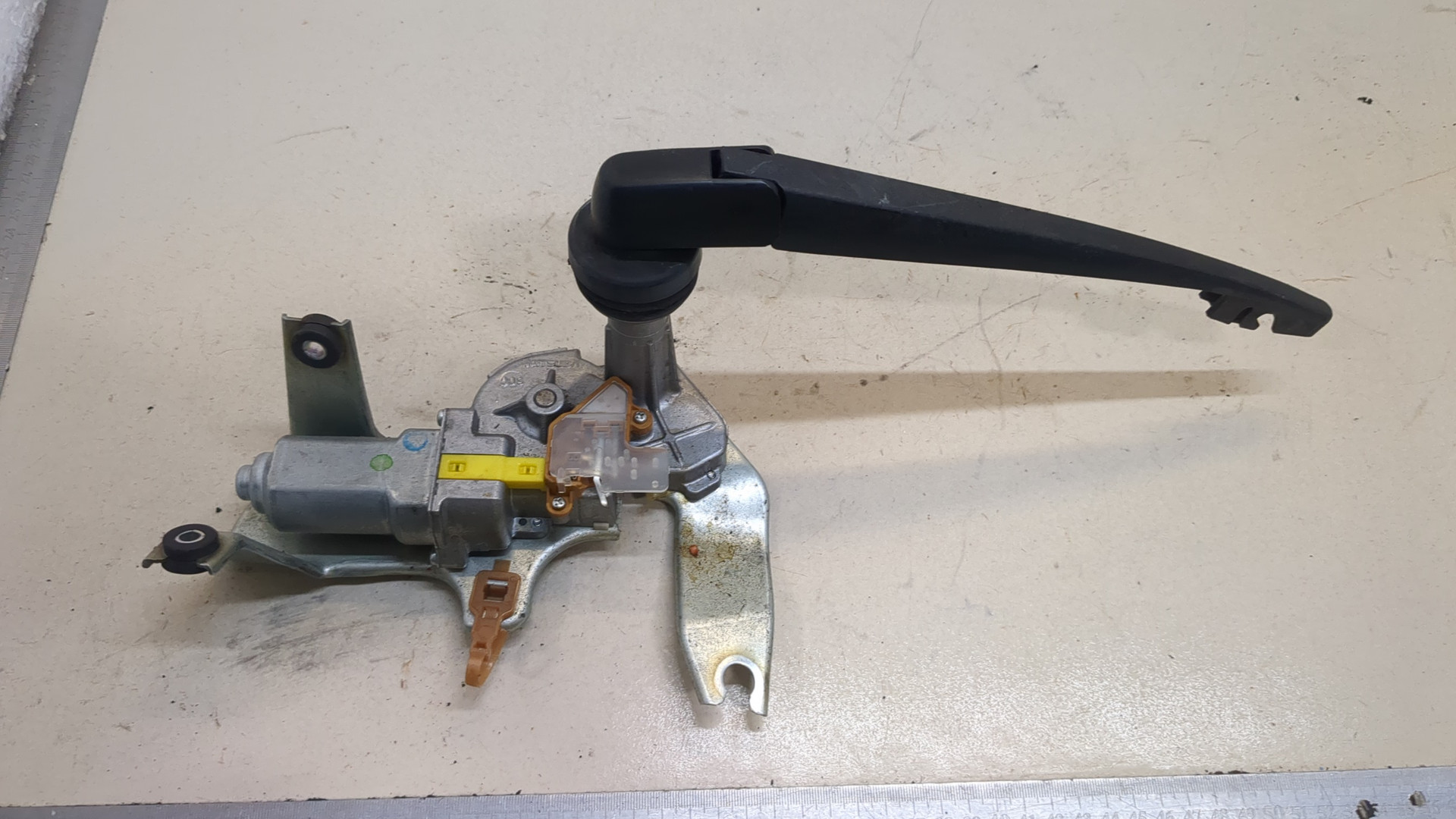 Моторчик стеклоподъемника