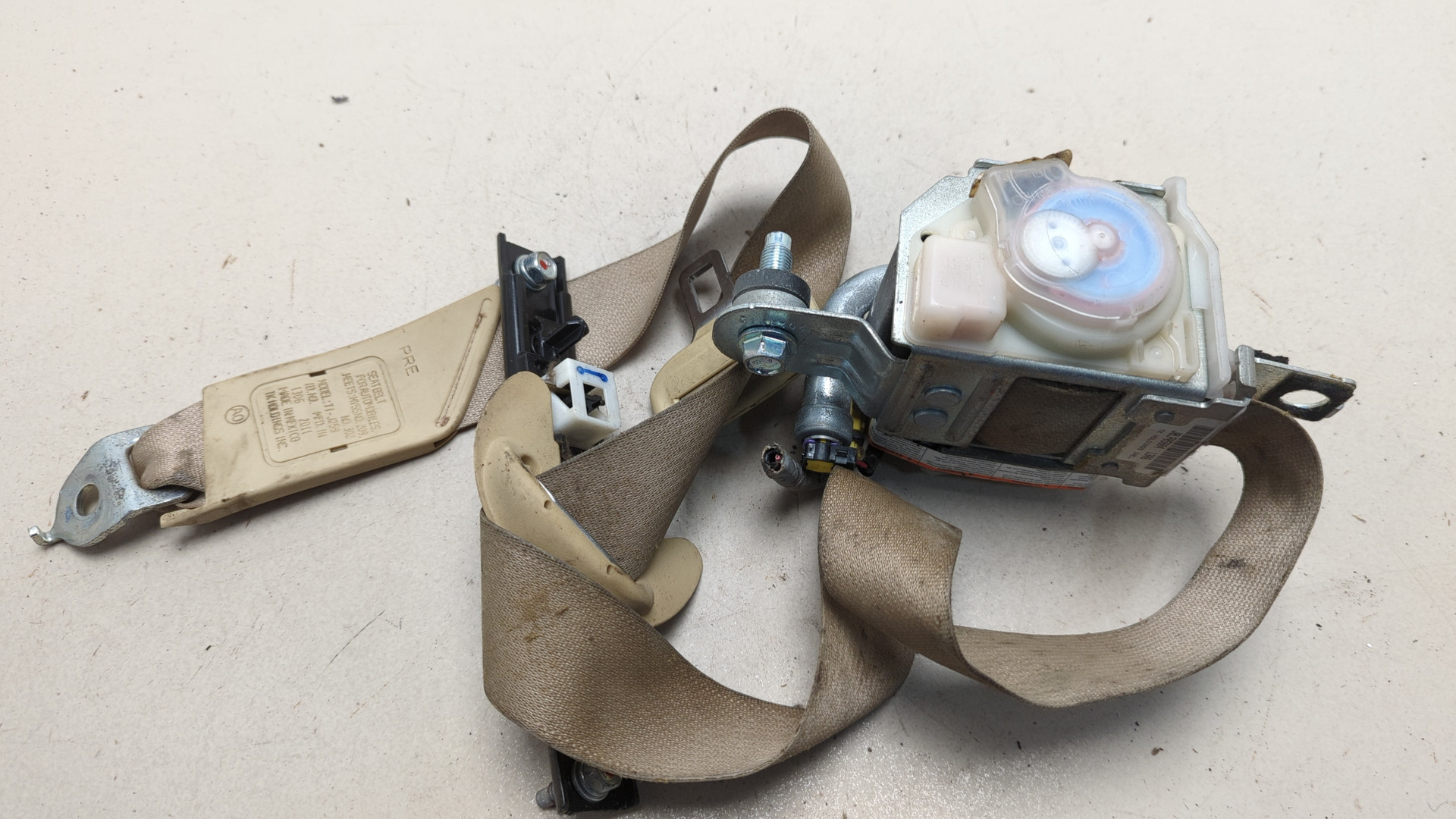 Ремень безопасности